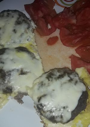 Una foto de Patys caseros con tomate
