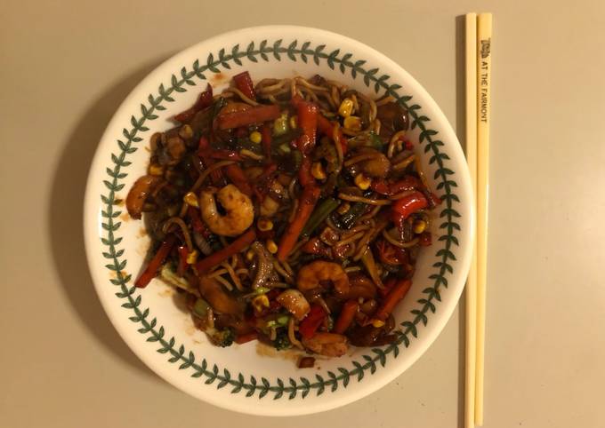 Steps to Prepare Jamie Oliver Chilli, Prawn &amp; Vegetable Stir-fry