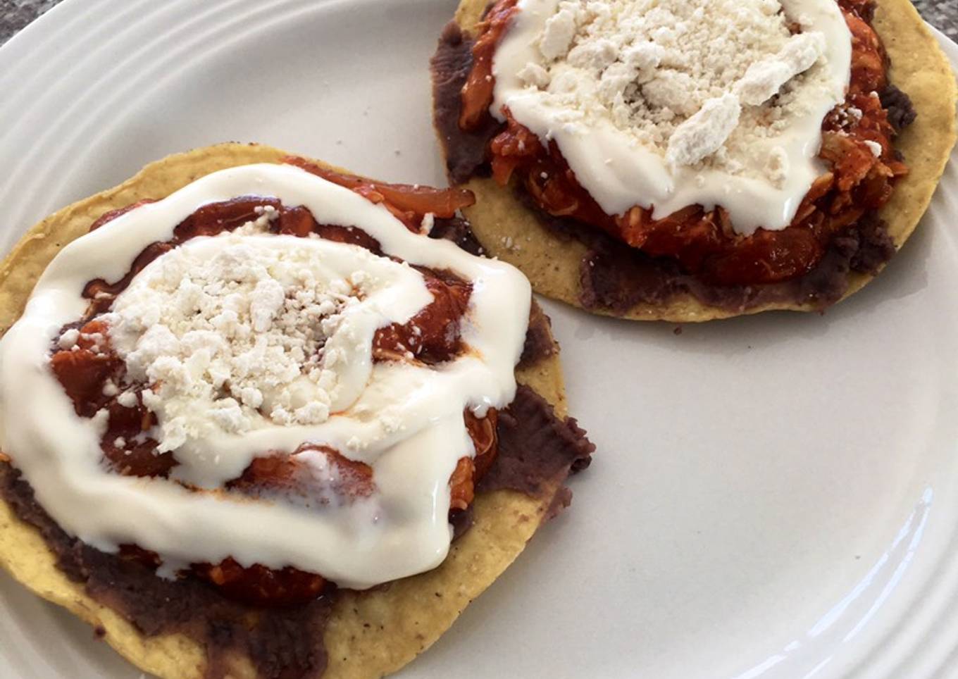 Tostadas de Tinga de pollo