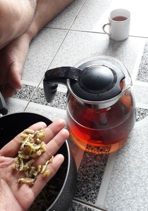 Hình của món Vỏ cam rim dùng với hồng trà.