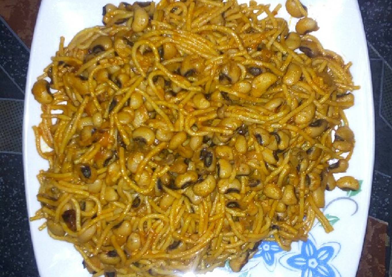 Beans and spaghetti
