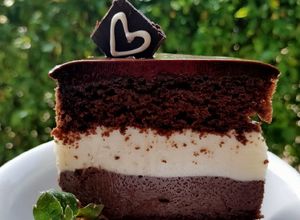 Foto resep Triple chocolate mousse cake