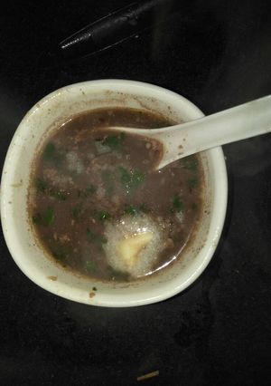 A picture of Kala Chana soup.