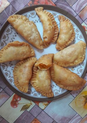 A picture of Boondi gujhiya.