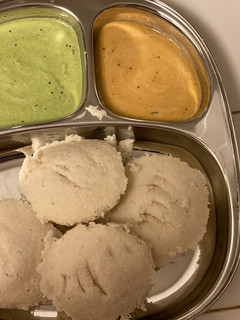 A picture of Idli.