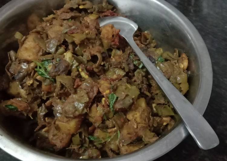Steps to Prepare Award-winning Beans Aloo ki sabji