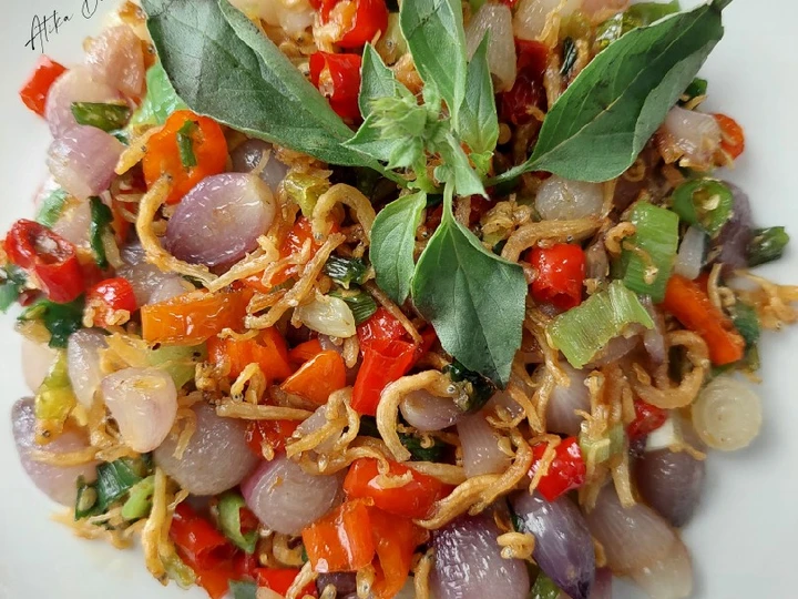 Langkah Gampang Menyiapkan Resep Sambal Bawang Viral yang  Bikin Ketagihan Anti Ribet, Lezat Sekali