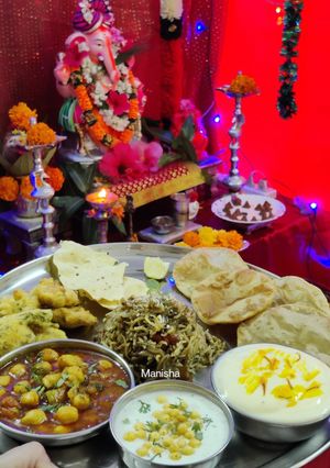 A picture of Maharashtrian Thali for Ganesh Chaturthi.