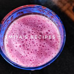 A picture of Strawberry milkshake.