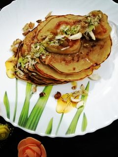 केले के पैनकेक (Kele ke pancake recipe in hindi) रेसिपी मुख्य फोटो