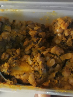 A picture of Porriage beans and yam.