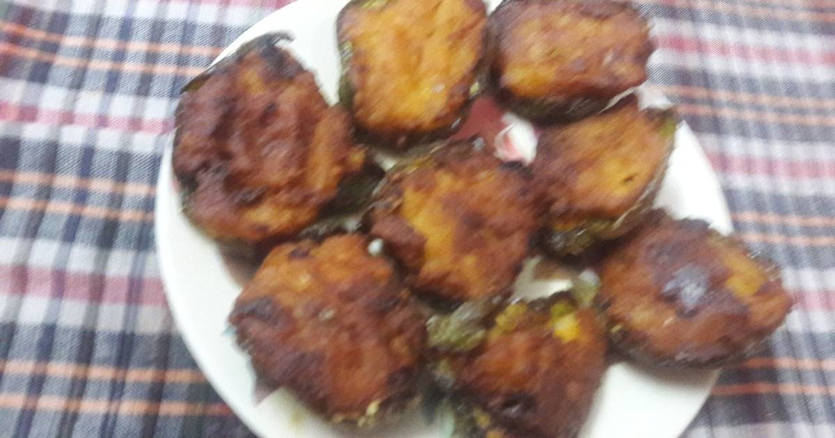 Potato stuffed capsicum Recipe by Geeta Khurana Cookpad