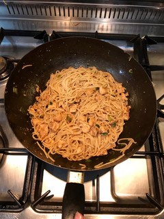 A picture of Thai Noodles.