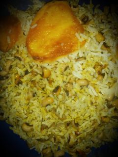 عکسی از دستور لوبیا چشم بلبلی پلو