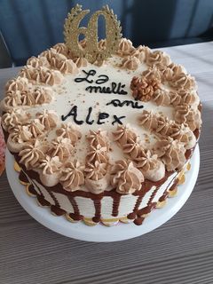 O poză a rețetei Tort cu nucă, cremă de cafea, cappucino și mascarpone.