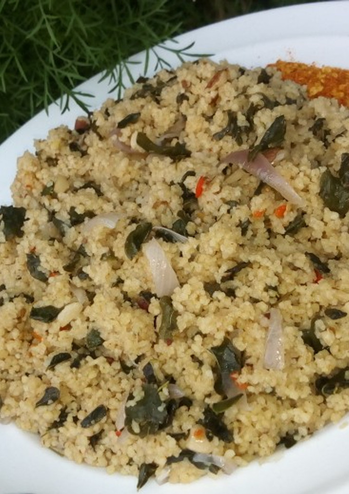 A picture of Couscous with moringa (2).
