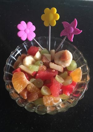 A picture of Mix fruits chaat.