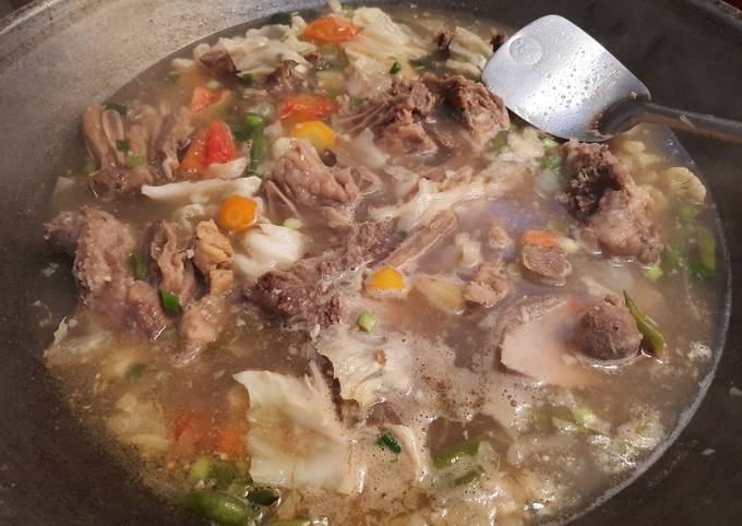 Cara membuat Sop Tulang Sapi Cara membuat Sop Tulang Sapi