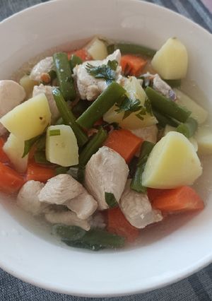 Foto resep Sup ayam simple