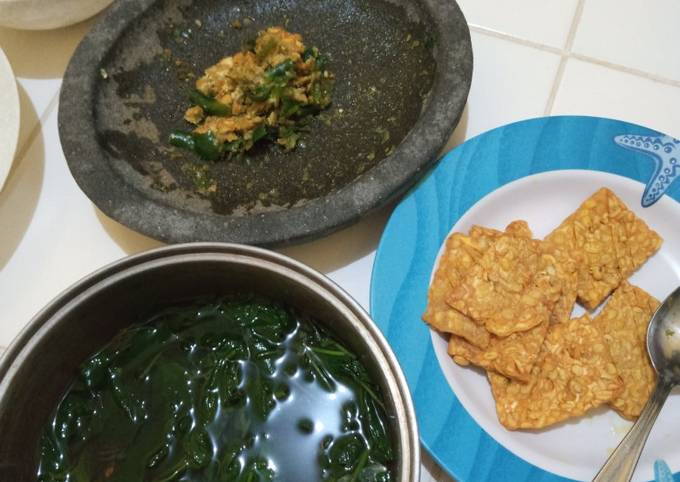 Sambel ijo tempe geprek