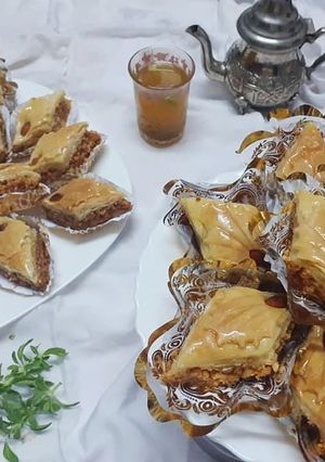 صورة لوصفة بقلاوة جزائرية مقرمشة لام وليد 😋🍯