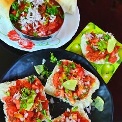 A picture of Pav Bhaji Brushetta.