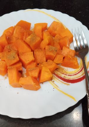 A picture of Papaya Chaat.