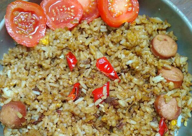 Cara Membuat Nasi Goreng Sosis Bakso Yang Nikmat