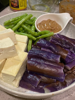 時蔬佐芝麻醬 的食譜成品照片