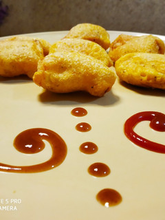 A picture of Paneer Pakoras.