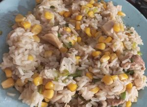 Una foto de Risotto con pollo y champiñones