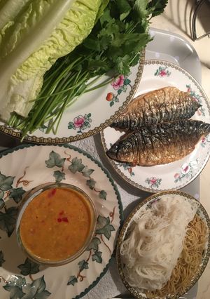 รูปของ เมี่ยงปลาแมคเคอเรล 🐟น้ำจิ้มถั่วลิสงคั่ว (อยู่ไกลบ้าน อยากทานต้องพยายาม)
