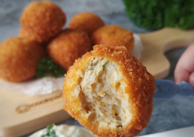 Cara Membuat Bola-bola Ikan Gurame Crispy ala Frielingga Yang Mudah