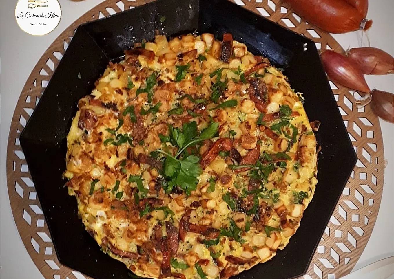 Tortilla de patatas au suçuk 🇪🇦🇹🇷