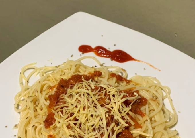 Resep Spaghetti Bolognese (Saus Homemade) Radea Resep Spaghetti Bolognese (Saus Homemade) Radea