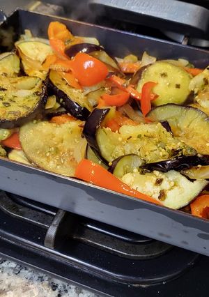 Una foto de Verduras en la plancheta