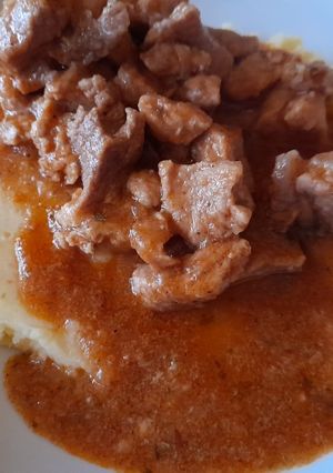 Pörkölt krumpli pürével (extra könnyű, habos) 🥔🐷🧂 recept fotója