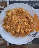 Judías verdes con huevo y tomate