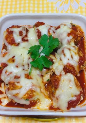 Una foto de Albóndigas de pollo a la parmesana!
