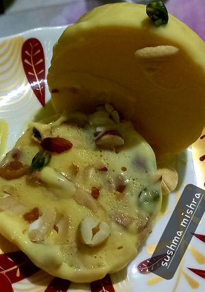 ठेले वाली गोला कट मावा कुल्फी (thele wali gola kat mawa kulfi recipe in Hindi) रेसिपी मुख्य फोटो