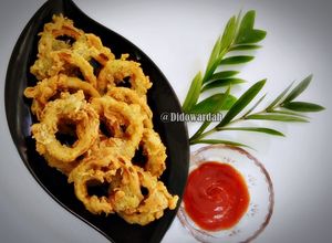 Foto resep Parsley-Sprinkled Onion Ring | Renyah dan Ekonomis