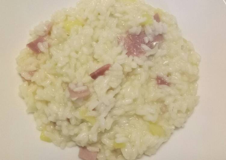 Apple, speck and provolone piccante risotto