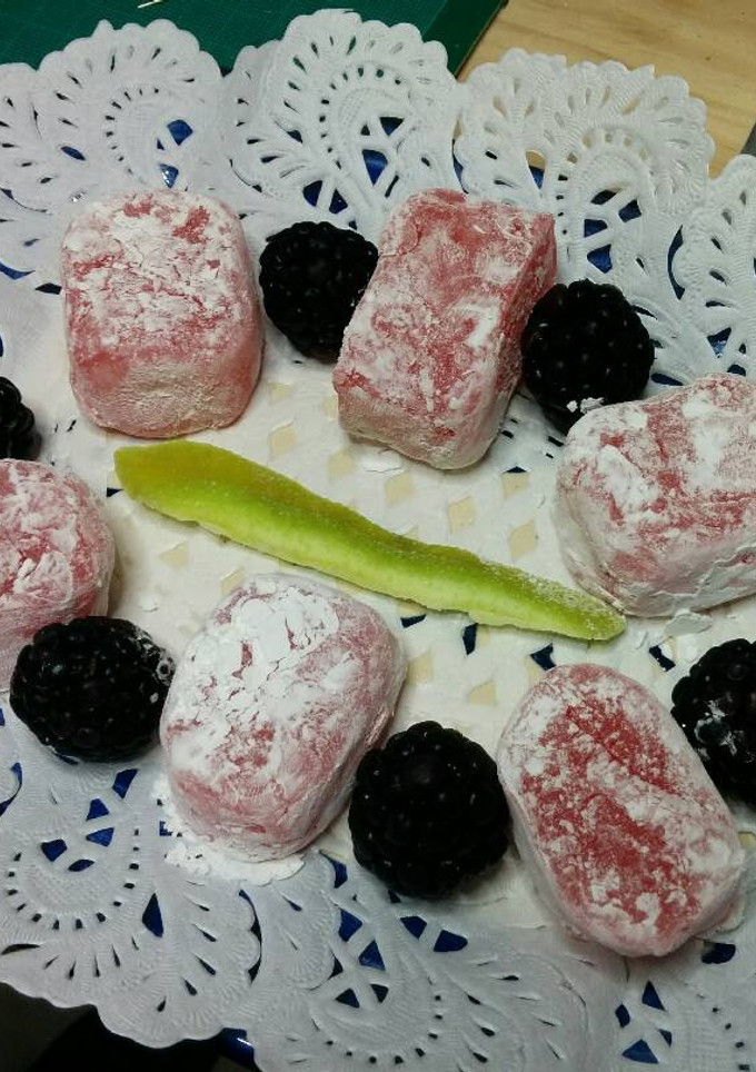 Una foto de Delicias turcas de frambuesa