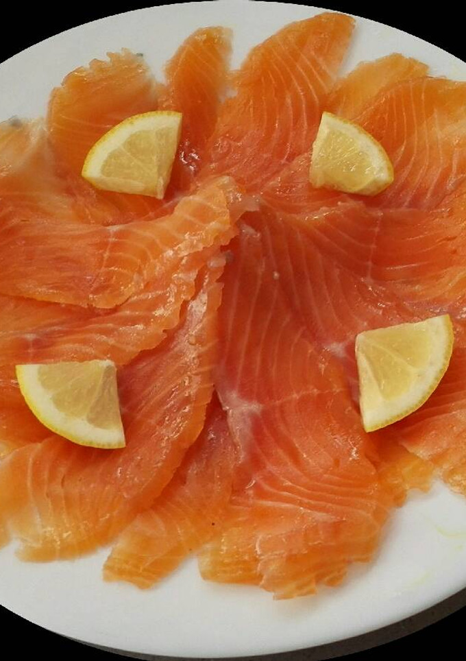 Una foto de Salmón marinado