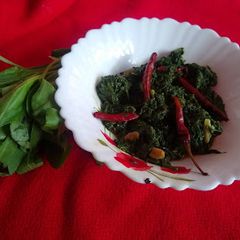 A picture of Kashmiri palak.