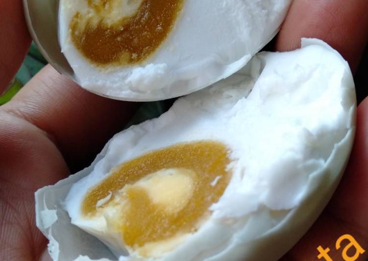 Resep Telur asin Anti Gagal