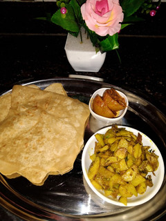 आलू जीरा भुजिया (aloo jeera bhujia reicpe in Hindi) रेसिपी मुख्य फोटो