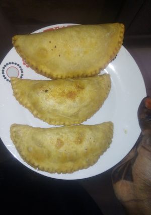 A picture of Fried meat pie.