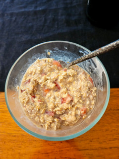 A picture of Strawberry cheesecake overnight oats.