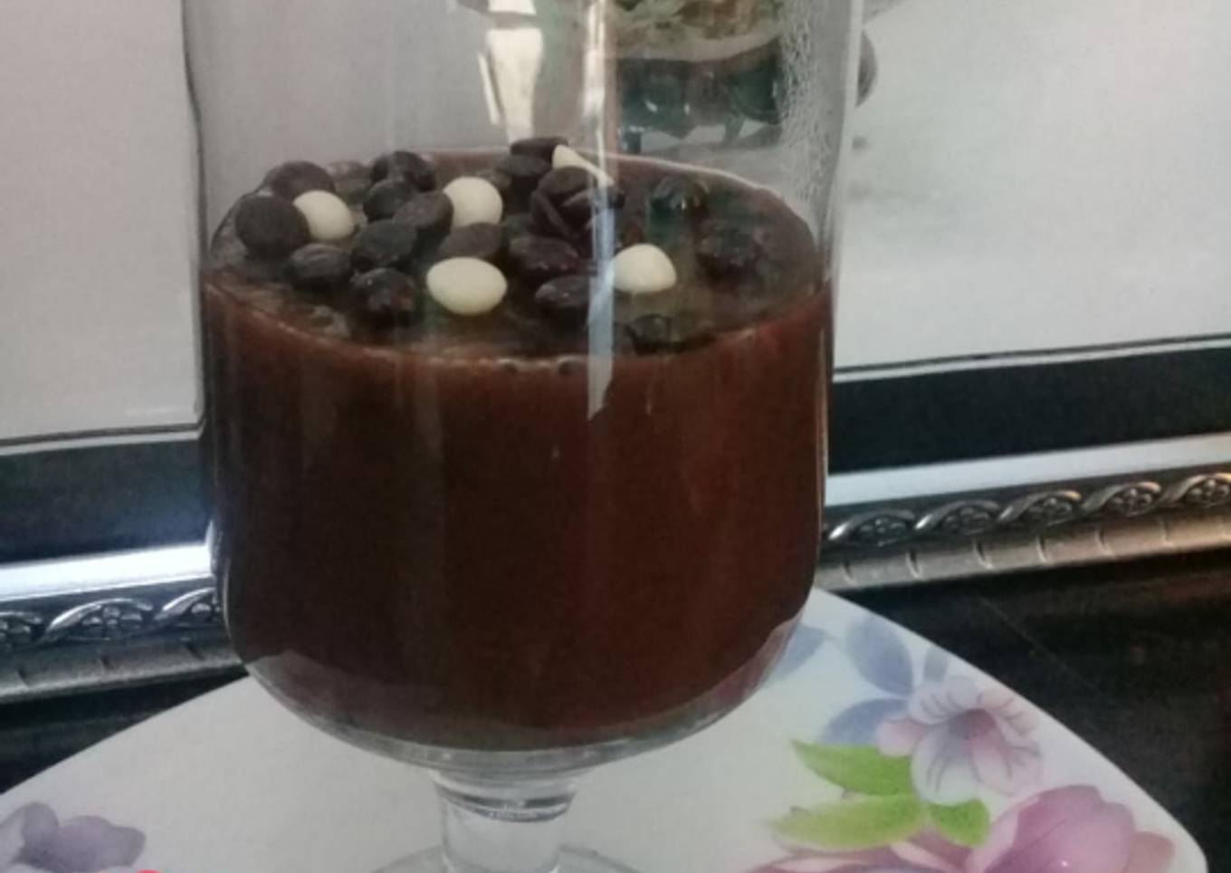 Puding coklat susu.